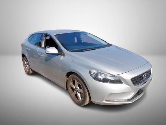 MOTORE D4204T8 2016 VOLVO V40 D2 ES 2.0D CAMBIO MANUALE 6 MARCE 1969cc 118cv 88kW: foto