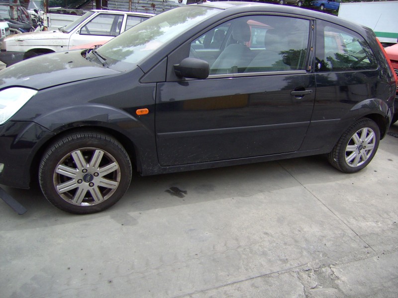 Pezzi ricambio ford fiesta 2003 #2