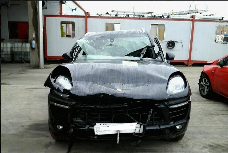 2014 Porsche Macan On S 4WD M.P.V.: foto 3