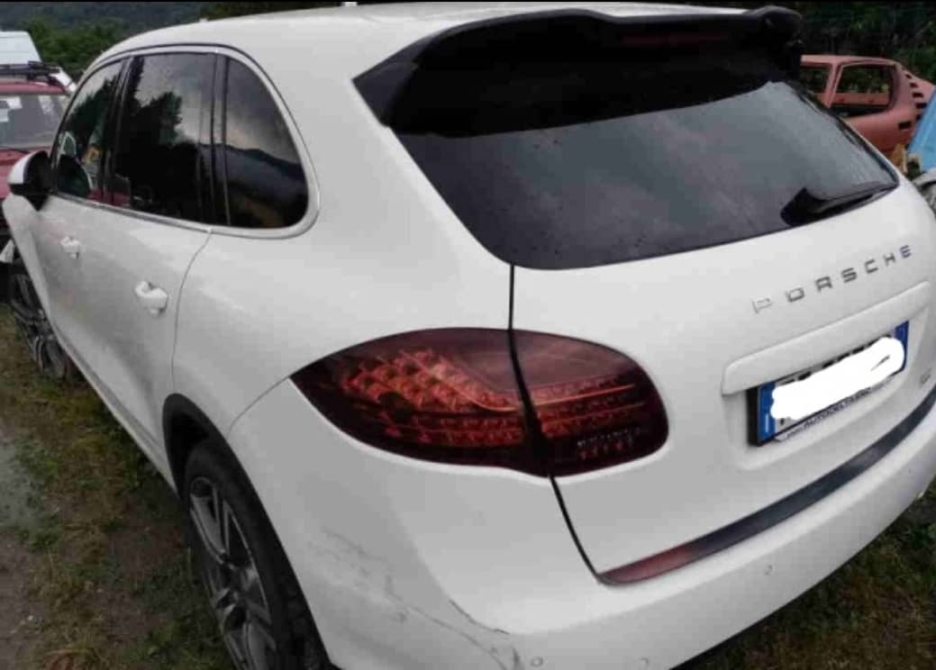 PORSCHE CAYENNE 2014 MOTORE 3.0D: foto