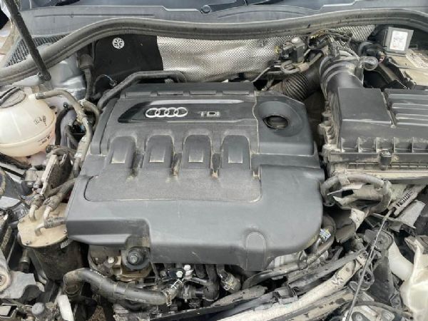 Audi q3  S Line 2.0  4x4 diesel con codice motore DFAUA 2016 - foto 2